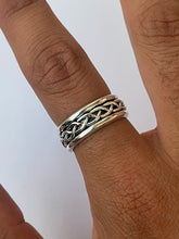 Load image into Gallery viewer, Anillo Silver Braid
